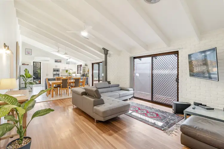 9 Gumnut Road, Yamba NSW 2464