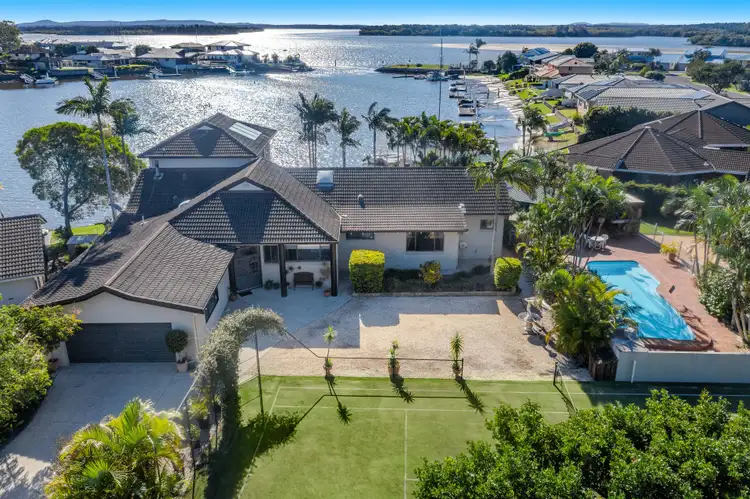 10 The Anchorage, Yamba NSW 2464