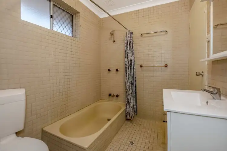 Seventh view of Homely house listing, 3 Hera Close, Cooloongup WA 6168