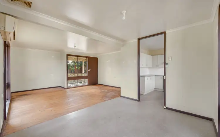 Fourth view of Homely house listing, 8 Kew Way, Airds NSW 2560