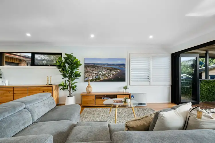 Fifth view of Homely house listing, 33 Audie Parade, Berkeley Vale NSW 2261