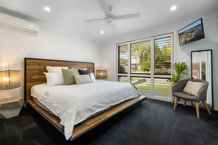 Sixth view of Homely house listing, 33 Audie Parade, Berkeley Vale NSW 2261