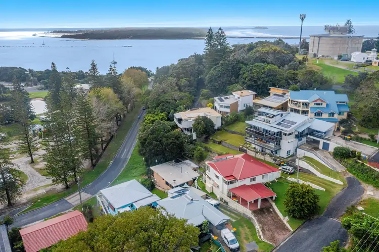 2 Harbour Street, Yamba NSW 2464