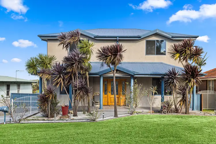 13 Hardwick Crescent, Mount Warrigal NSW 2528