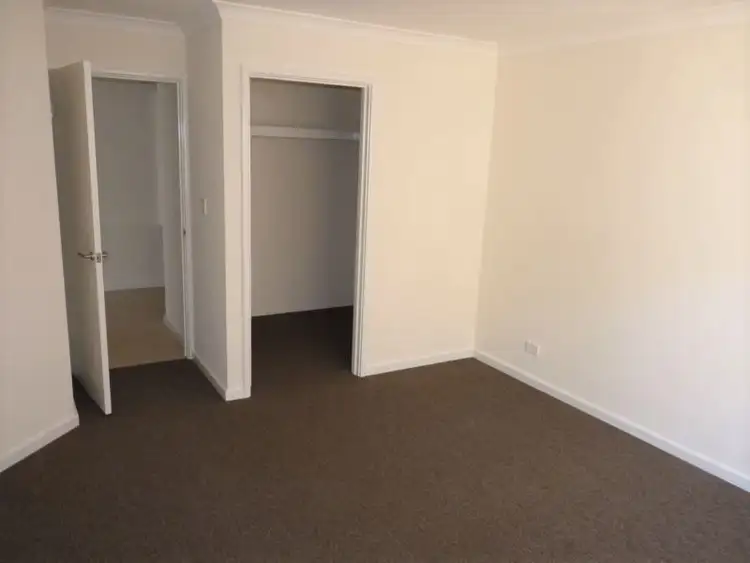 Fifth view of Homely house listing, 2/38 Zlinya Circle, Spearwood WA 6163