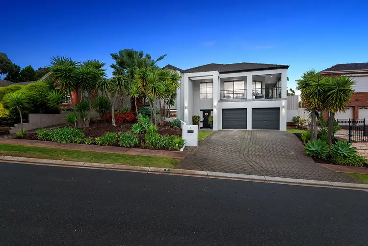 Second view of Homely house listing, 7 Birkenhead Court, Gulfview Heights SA 5096