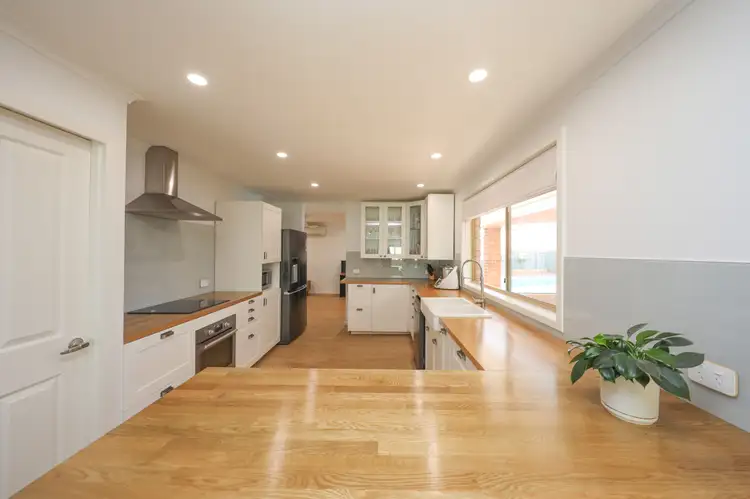7 Forrest Close, Millars Well WA 6714