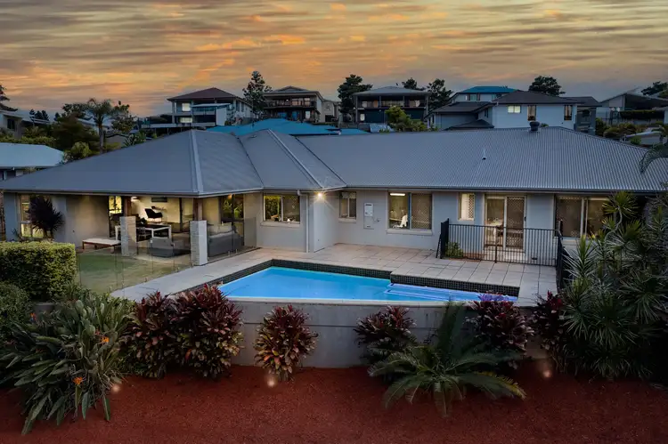 2 Clem Close, Daisy Hill QLD 4127