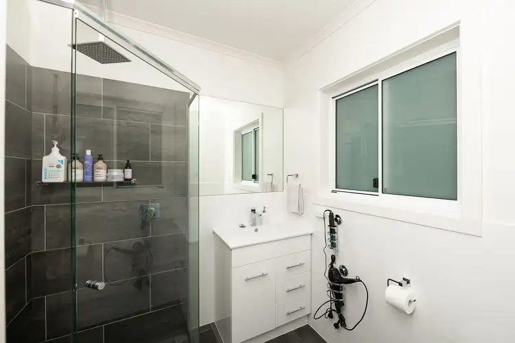 Sixth view of Homely house listing, 5/89 Shepherdson Road, Mount Gambier SA 5290