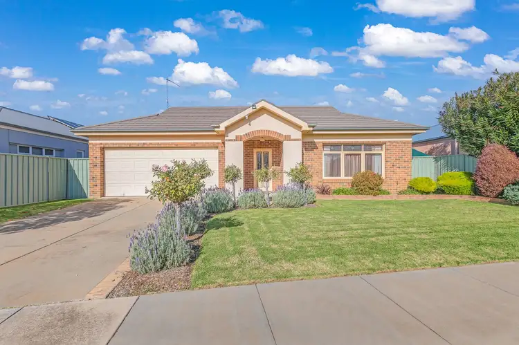 15 Olivia Drive, Moama NSW 2731