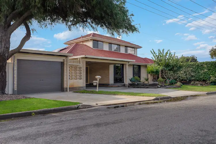 22 Santiago Street, West Lakes Shore SA 5020