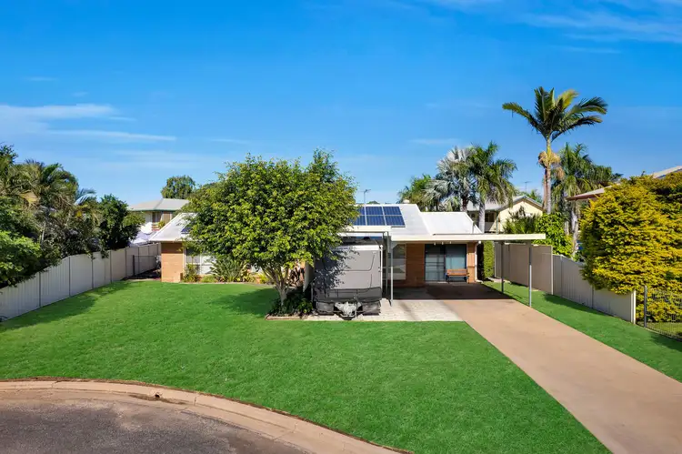 Second view of Homely house listing, 7 Barbara Court, Emerald QLD 4720