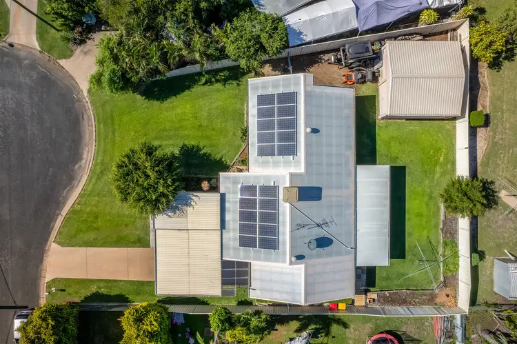 Third view of Homely house listing, 7 Barbara Court, Emerald QLD 4720