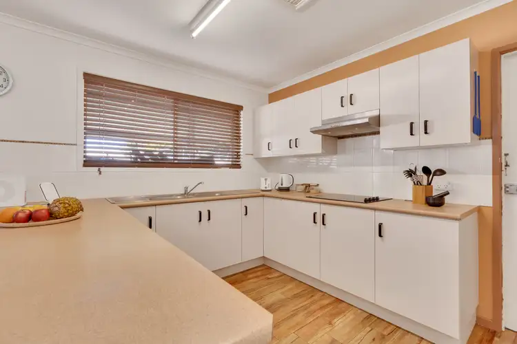 Fourth view of Homely house listing, 7 Barbara Court, Emerald QLD 4720