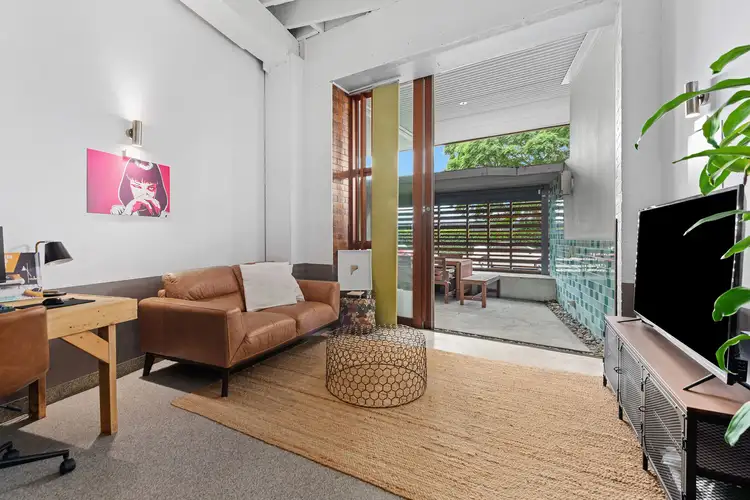 Main view of Homely apartment listing, 4/8 Skyring Terrace, Teneriffe QLD 4005