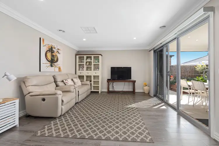 Fifth view of Homely house listing, 14 Amber Way, Cobblebank VIC 3338