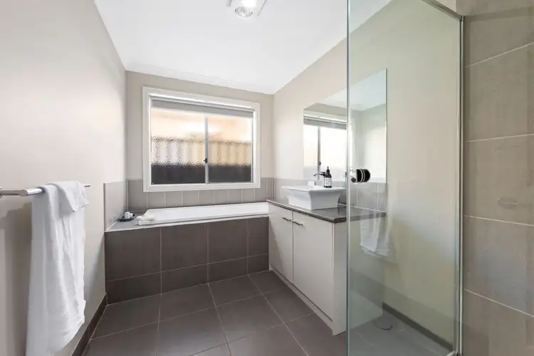 Sixth view of Homely house listing, 14 Amber Way, Cobblebank VIC 3338