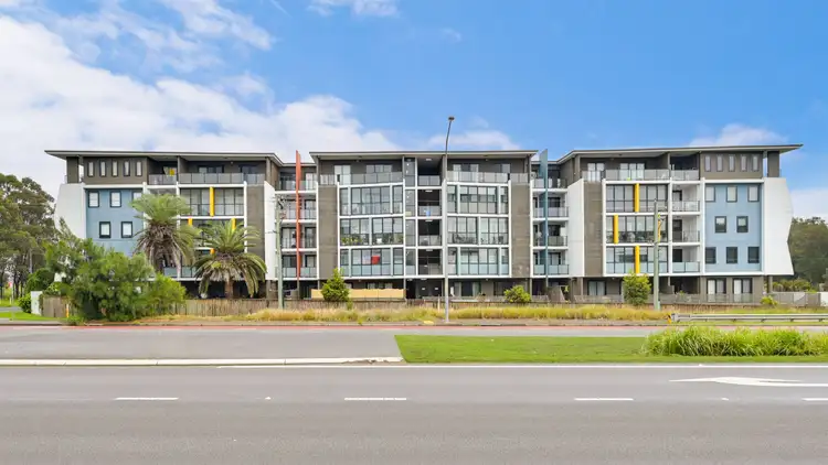 6/1 Drinkwater Lane, Edmondson Park NSW 2174