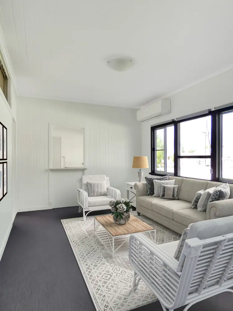 21 Hoffman Street, Roma QLD 4455