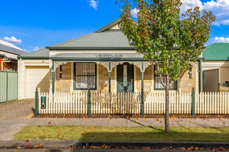 7 Shipsters Lane, Mawson Lakes SA 5095
