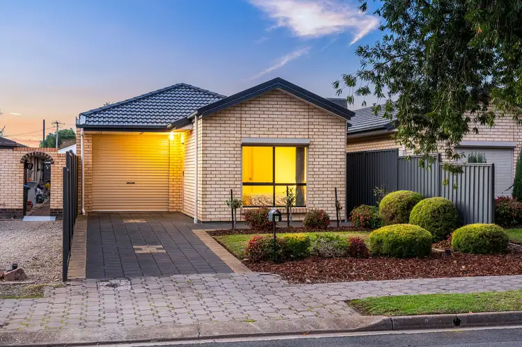 9 Esther Binks Avenue, Greenacres SA 5086
