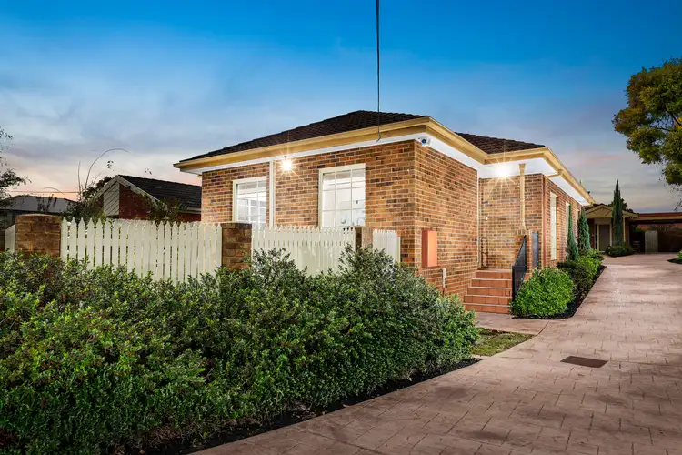 Main view of Homely unit listing, 1/25 Blind Creek Lane, Wantirna South VIC 3152