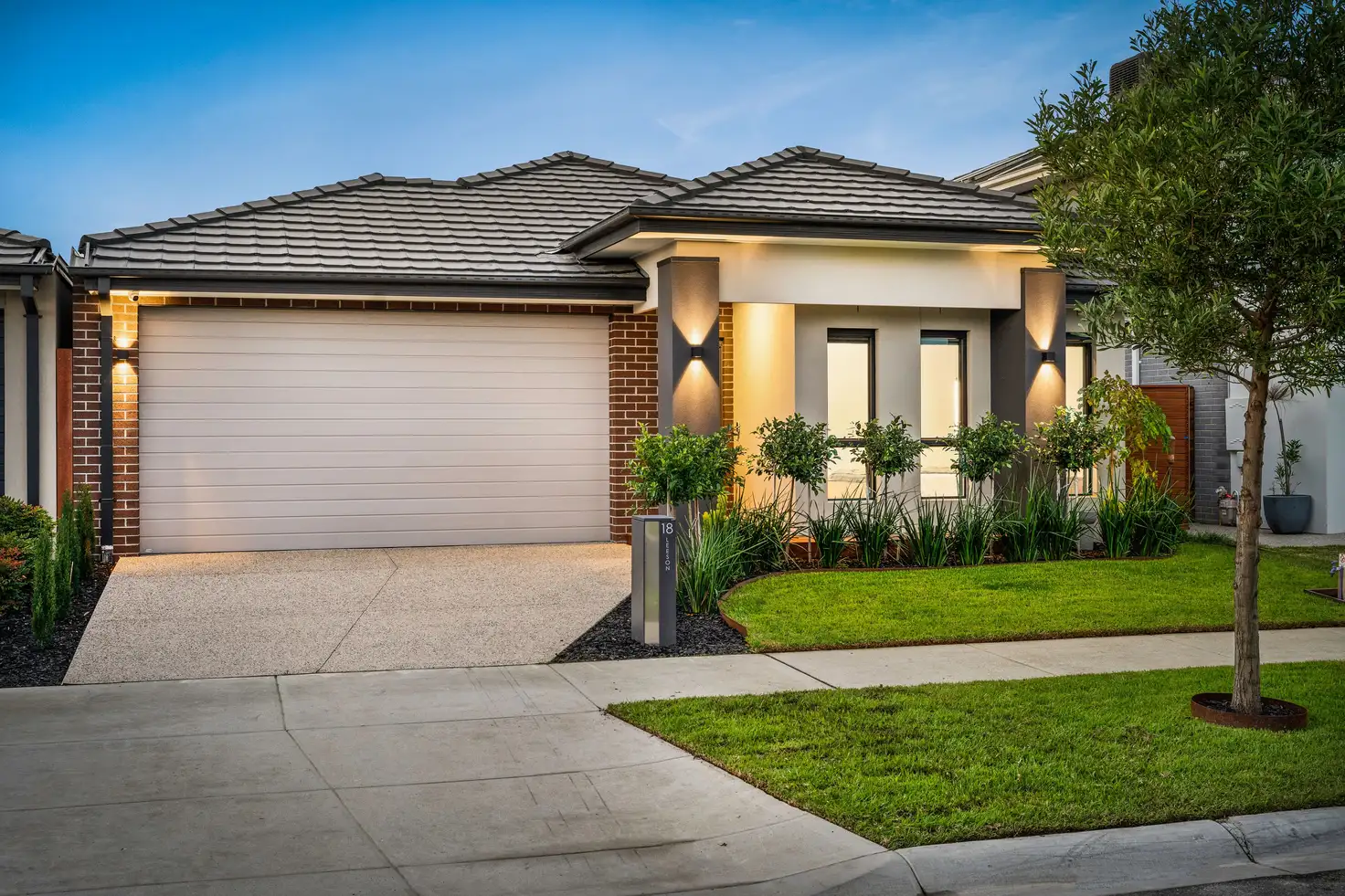Main view of Homely house listing, 18 Leeson Street, Officer South VIC 3809