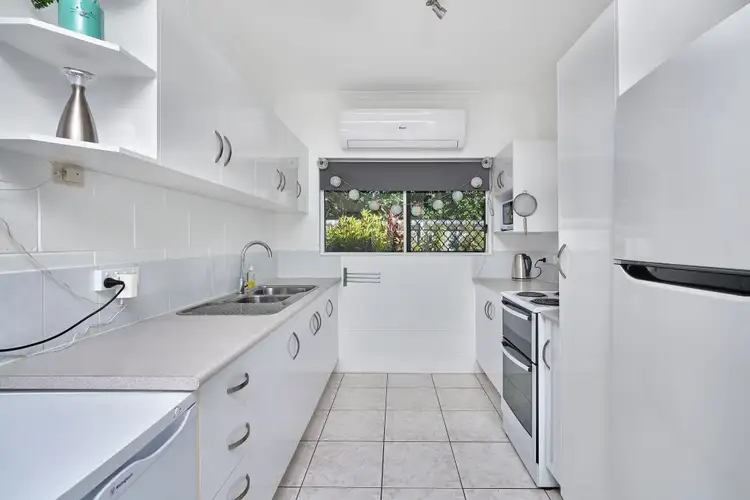 Second view of Homely apartment listing, 4/22-24 Mount Peter Road, Edmonton QLD 4869