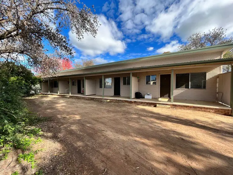 7 Parkes Street, Forbes NSW 2871