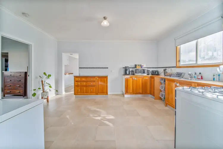 Fourth view of Homely house listing, 33 Railway Street, Kangaroo Flat VIC 3555