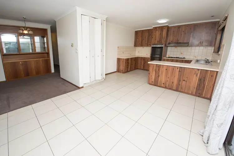Fifth view of Homely house listing, 14 Nowie Street, Swan Hill VIC 3585