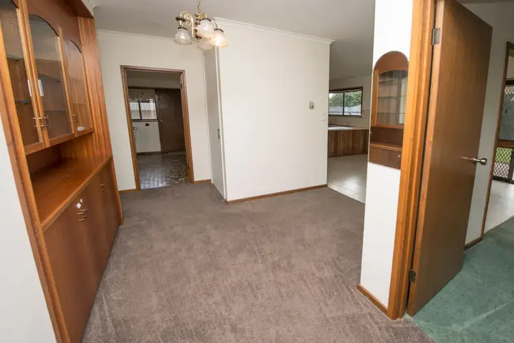Sixth view of Homely house listing, 14 Nowie Street, Swan Hill VIC 3585