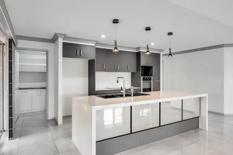 Fourth view of Homely house listing, 2 Northview Drive, Cabarlah QLD 4352