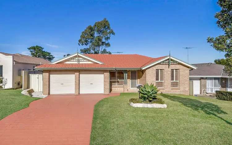 50 Crommelin Crescent, St Helens Park NSW 2560