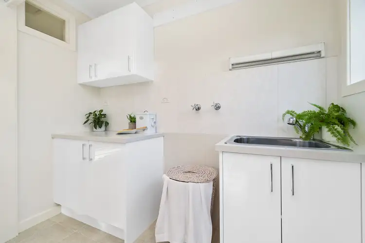 Fifth view of Homely house listing, 2/10 Loretto Avenue, Ferntree Gully VIC 3156