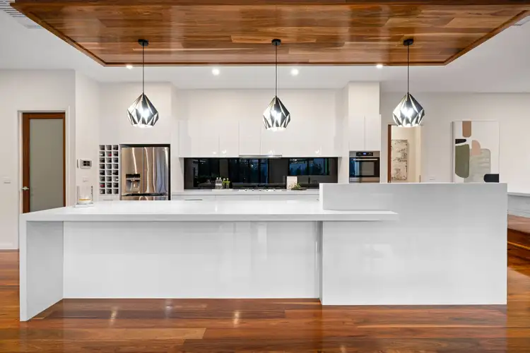 Fifth view of Homely house listing, 32 Highpoint Drive, South Morang VIC 3752