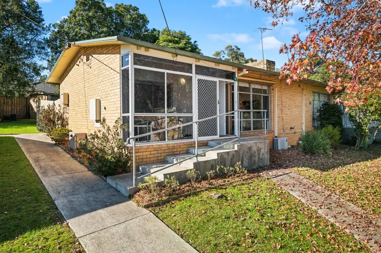 9 Harrison Way, Kilsyth VIC 3137