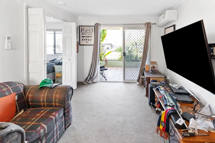 Fifth view of Homely apartment listing, 5/3 Anembo Street, Chevron Island QLD 4217