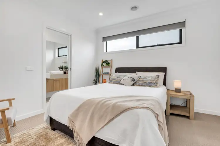 Fifth view of Homely townhouse listing, 1 Cerulean Walk, Craigieburn VIC 3064