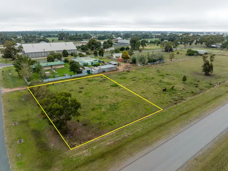 53-55 Federal Street, Lockhart NSW 2656