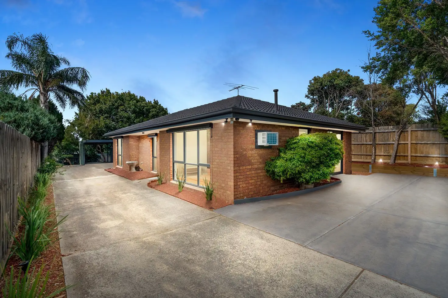 Main view of Homely unit listing, 2/15 St Johns Avenue, Frankston VIC 3199