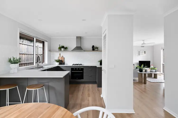 Fourth view of Homely unit listing, 2/15 St Johns Avenue, Frankston VIC 3199