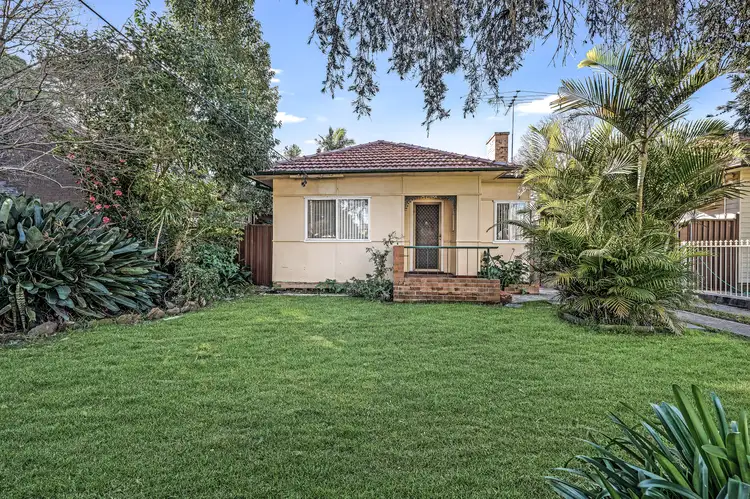 9 Lupin Avenue, Riverwood NSW 2210