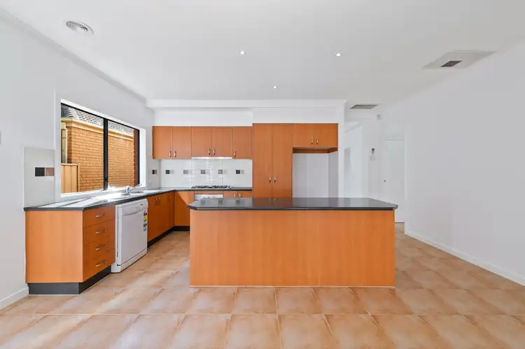 Fourth view of Homely house listing, 7 Kings Domain, Caroline Springs VIC 3023