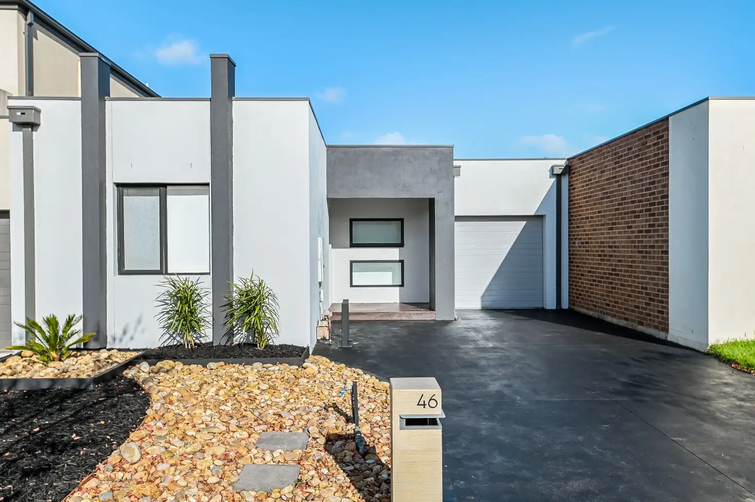 Main view of Homely house listing, 46 Edgeware Close, Pakenham VIC 3810