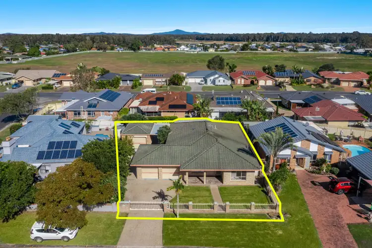 48 Admiralty Court, Yamba NSW 2464