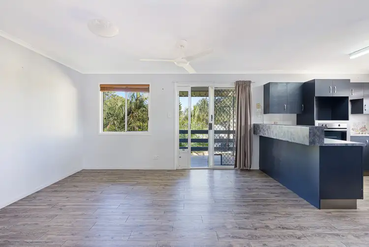Third view of Homely house listing, 5 Hass Place, Emerald QLD 4720