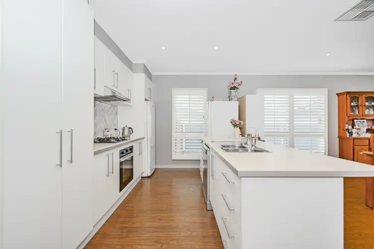 5 Eskdale Court, Pakenham VIC 3810