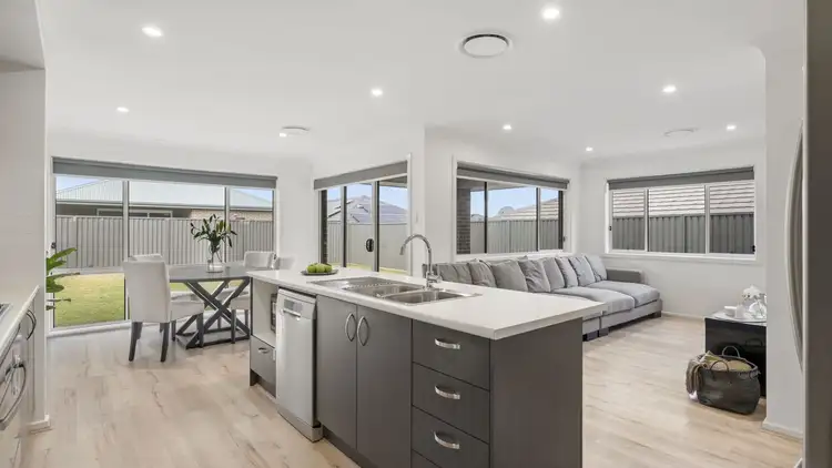 Fifth view of Homely house listing, 43 Jennings Crescent, Spring Farm NSW 2570