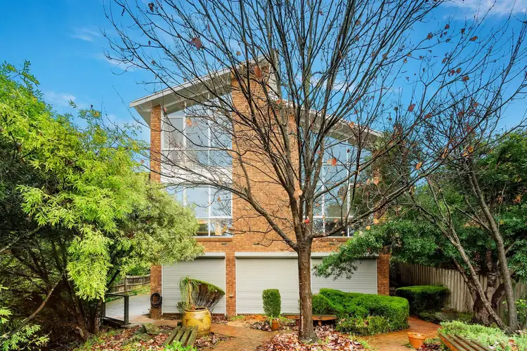31 Hillingdon Drive, Diamond Creek VIC 3089